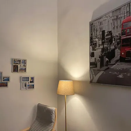 Apartment Da Zio Ciro A Capodimonte Neapel